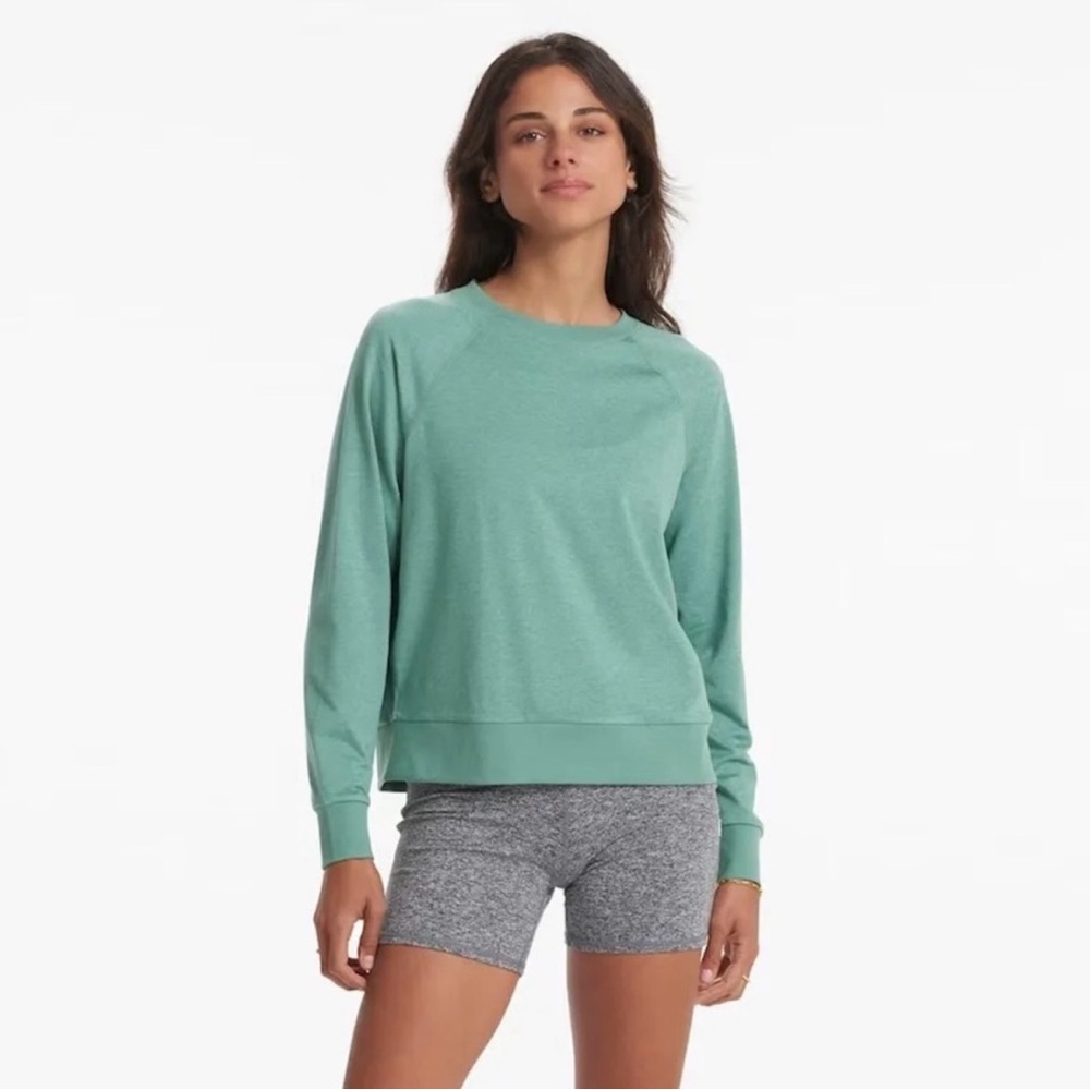 Vuori Long Sleeve Halo Crew Neck - Green - Size Small